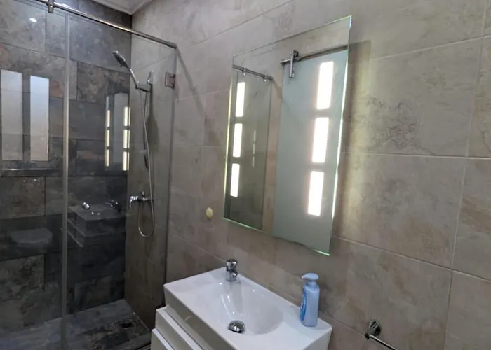 Modern 3br - Short Walk To Sea & Shops Apartman