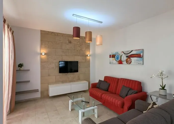 Appartement Modern 3br - Short Walk To Sea & Shops *